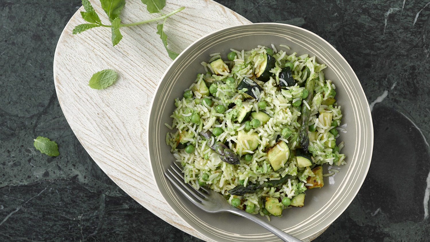 Courgette asparagus risotto recipe | Tilda Rice Malta