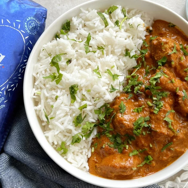 Pollo tikka masala con arroz basmati Tilda