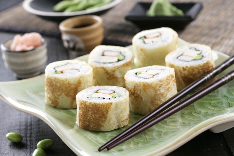 Maki crepes de habas de soja, tofu y surimi