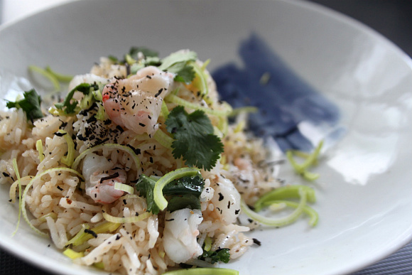 Ensalada de arroz Basmati con vinagreta de cigalas y té cítrico