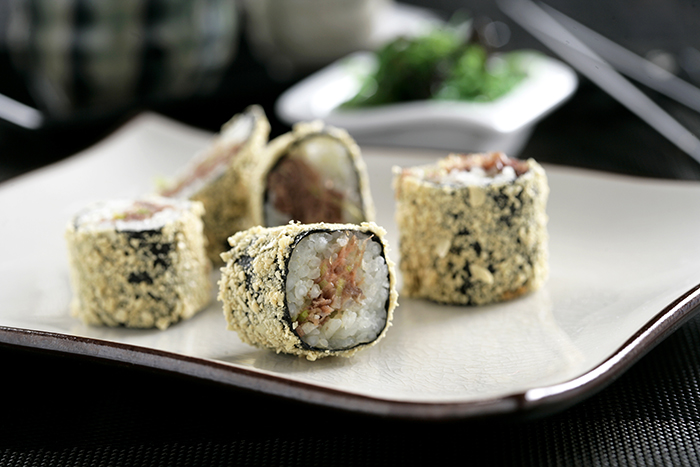 Maki en tempura de confit de pato y micuit