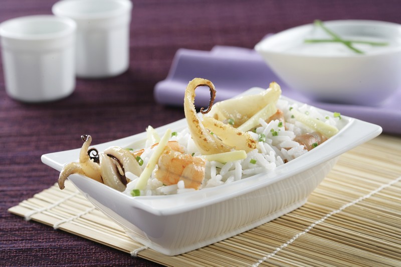 Arroz Thai cremoso con langostinos y coco