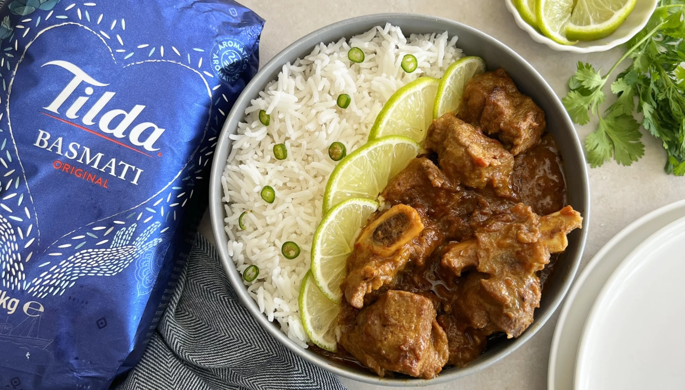 Cordero al curry con arroz basmati Tilda