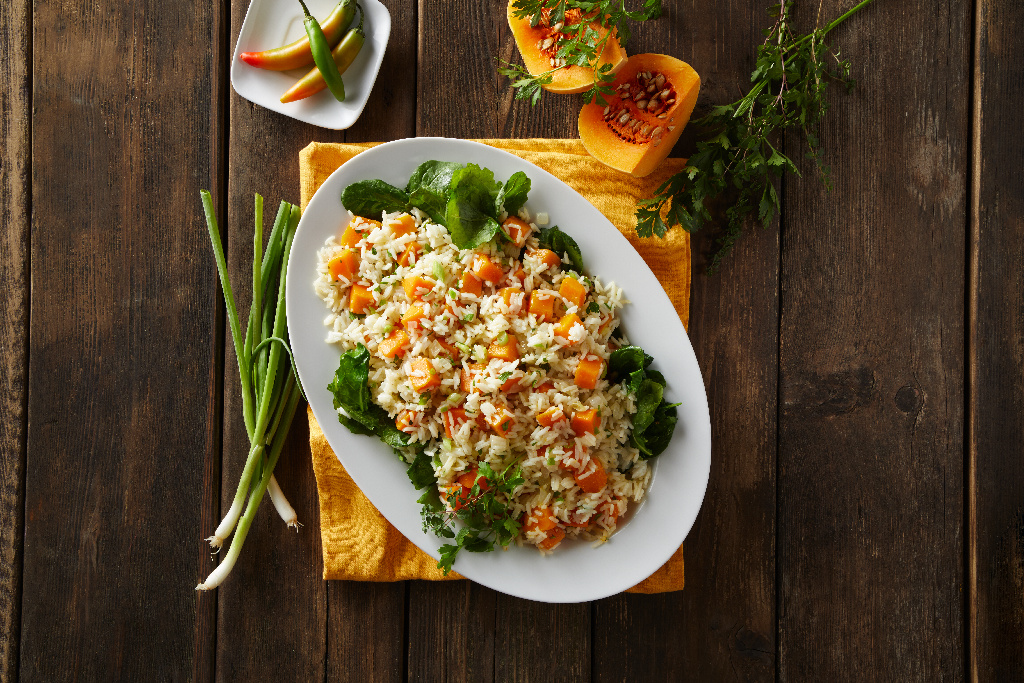 Riz au jasmin à la courge musquée, à l’oignon vert et au piment serrano