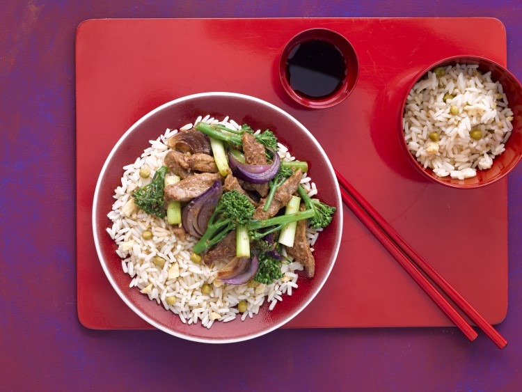 Stekt ris med char siu-fläsk