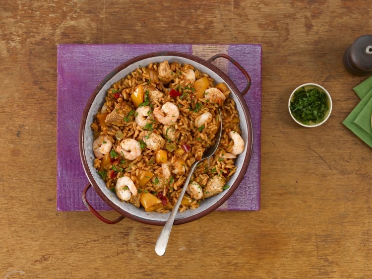 Chicken and Prawn Jambalaya Recipe | Tilda